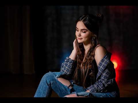 Oliwia Skóra Centrum Sztuki Wokalnej w Rzeszowie - Niewinnie