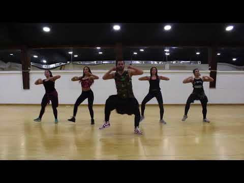 Bella y sensual - Romeo Santos, Daddy Yankee, Nicky Jam / ZUMBA
