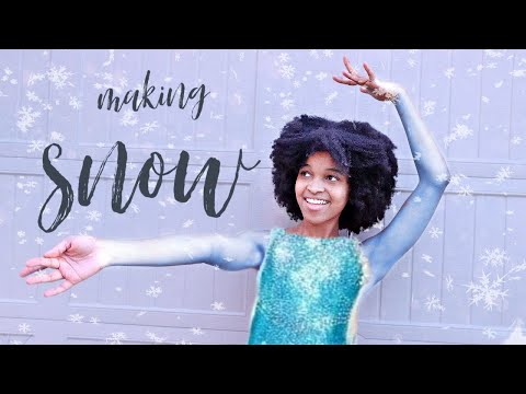 MAKING FAKE SNOW - Onyx Kids Vlogmas Day 10