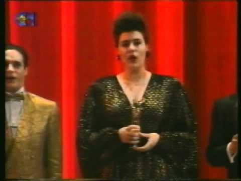 "Passa por mim no Rossio" - Homenagem a Ary dos Santos