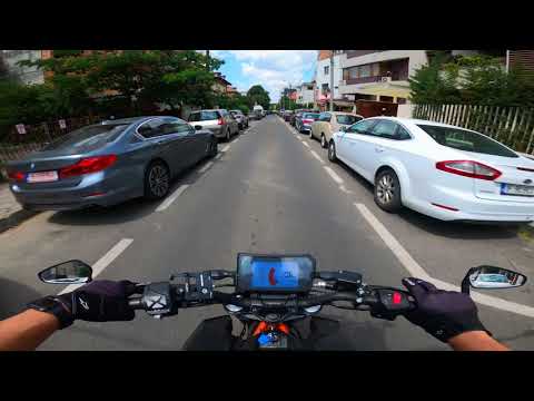 [4K] KTM Duke 125 2021 | City Riding in Bucharest (RAW Sound)
