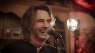 Rick Springfield &quot;Jessie&#39;s Girl&quot; (40th Anniversary Live Version)