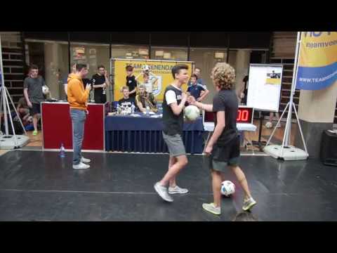 Freestyle Voetbal Toernooi Veenendaal - Top 8 - Hugo Vliese vs Bodhi Bos
