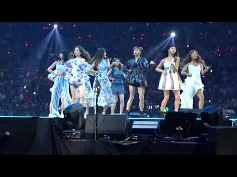 TWICE(트와이스)-Dance The Night Away @KCON LA 2018(Fancam)