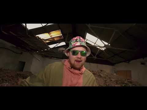 Coosie - Never Give Up (prod. Habitus)