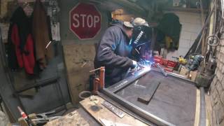DiRest's Cut: Handy Steel Saw Horses for Your Shop