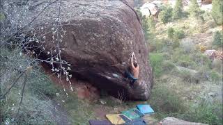 Video thumbnail de Boubacar, 8a+ (sit). Albarracín