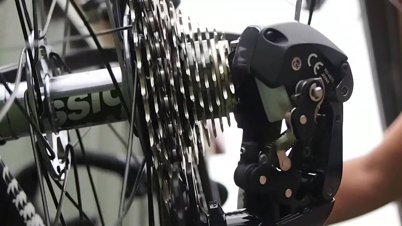 Installing a 11-32 Shimano Di2 Ultegra 6800 11-Speed Cassette