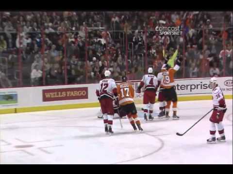 Scott Hartnell scores again vs the Hurricanes - 11-1-10