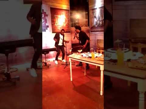 Bobany king faz das suas no programa " Conversa de bar".👏👏