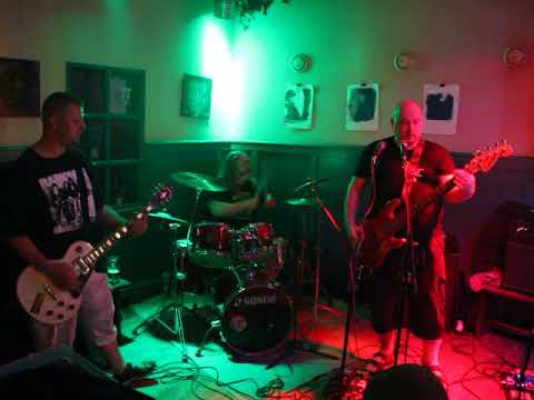 Drutty - Drutty - Torzo (live) Olomouc, Ponorka