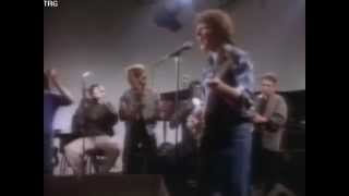 ROCK AND ROLL GIRLS - JOHN FOGERTY (1985)