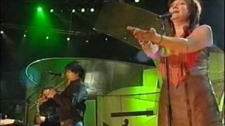 Mari Boine - I Come From the Other Side (live, 2002)