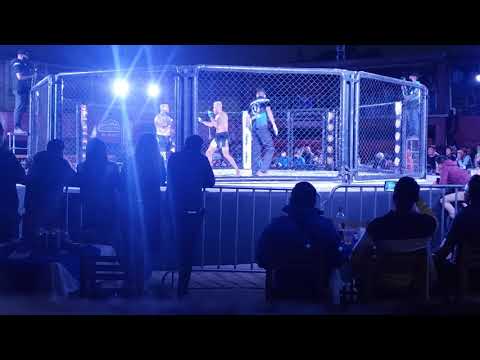 Ricardo "Woody" Chávez VS Alessandro "Snake Man" Macedo