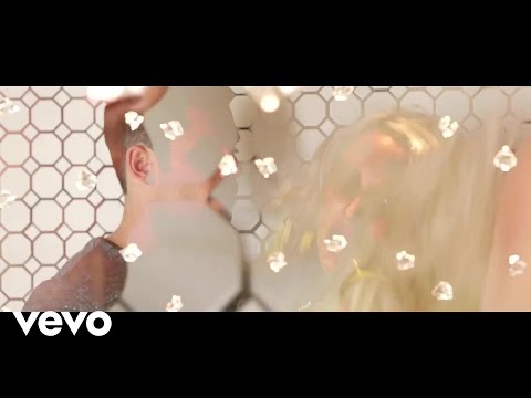 LELE XO - Sugar Daddy