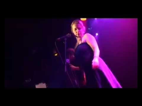 Belleruche - Anything You Want (Not That) [live in Paris]