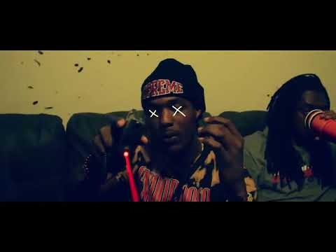 Melly Ave - Walk Around (Official Music Video)