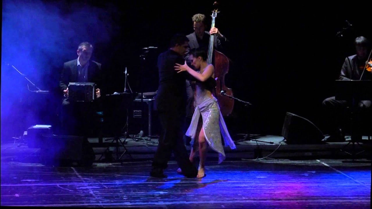 Beltango & Gaspar Godoy y Carla Mazzolini - Loca