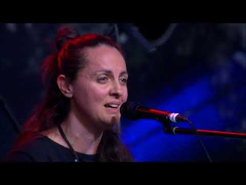 Τι καλά το λέει τ' αηδόνι - The Nightingale  Αποδημη Κομπανια- Apodimi Compania