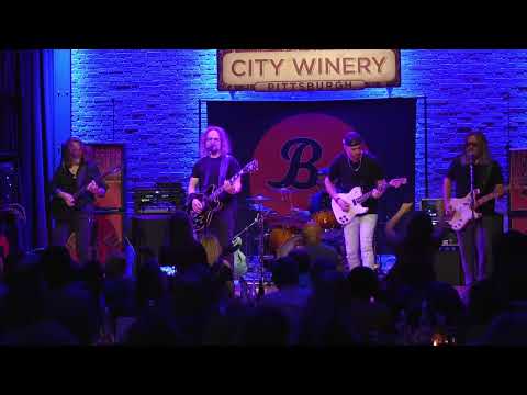 Play Video Youtube Video