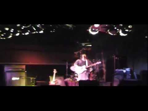 The Crunchies -- "William Shatner" (Live at the Dame 9/26/03)