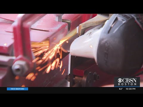 New Hampshire Pauses Ice Hockey After Coronavirus Outbreaks