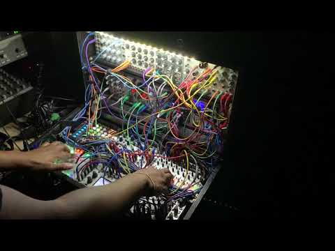 Knee Hop by The Connexion Live Modular Synth Jam