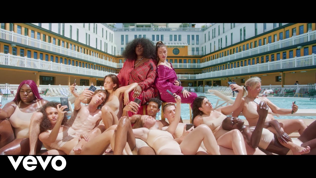 Claire Laffut ft. Yseult — Nudes