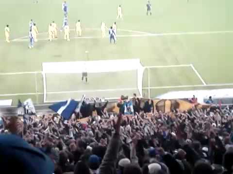 Die Gelbe Wand in Blauer hand !