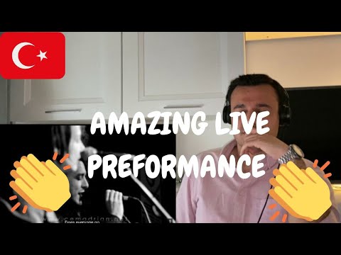 Italian Reaction to Cem Adrian & Aylin Aslım - Herkes Gider Mi ? Amazing LIVE Performance 🔥