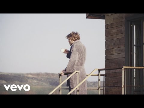 Charl Delemarre - Lichtelijk Verlicht (Official Video)
