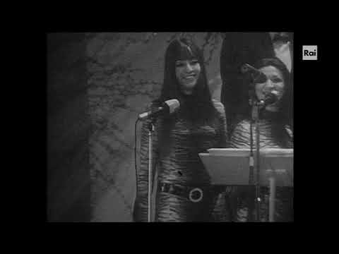 Il coro 4+4 di Nora Orlandi a Sanremo 1970