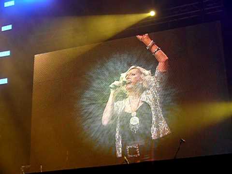 Megakoncert Rádia Čas Ostrava 2009 - Helena Vondráčková - Já Vítám Déšť