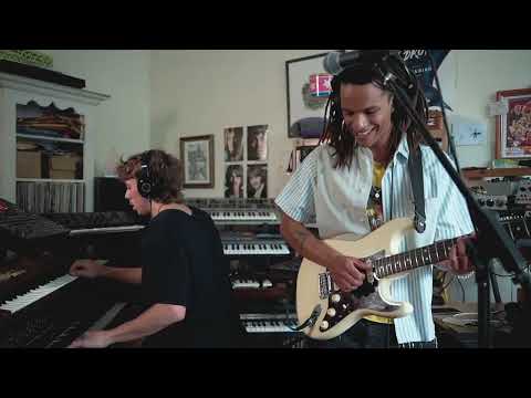 Popo feat. Joe Kaptien (Live from Joes room)