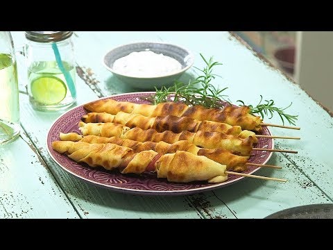 Gefülltes Stockbrot mit Bacon