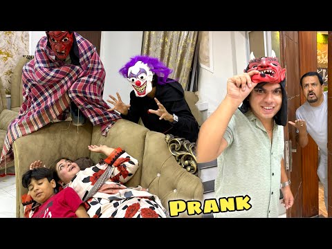 BHOOT PRANK on FAMILY 😨 Waleed is Back 😎