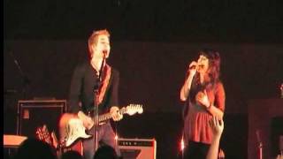 Hunter Hayes and Ramsey Leigh Almost Paradise