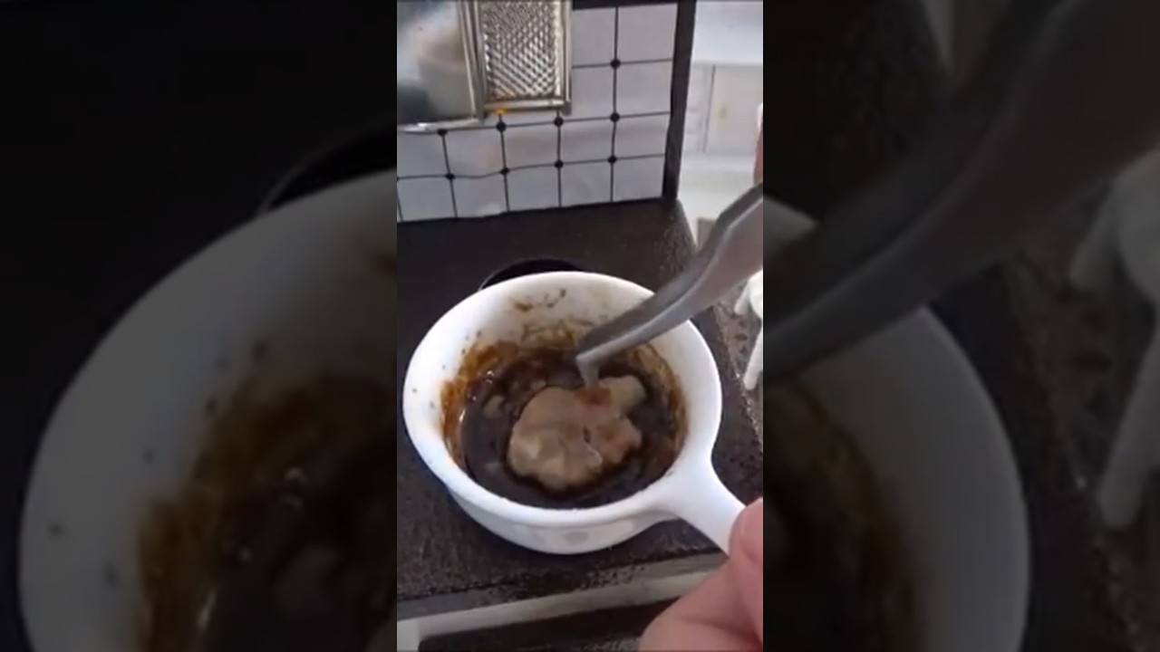 【 ミニチュア料理 】 トンテキ 本当に食べられるミニチュア料理 　 #tinykitchen #miniaturecooking #minifood #tinyfood #miniature