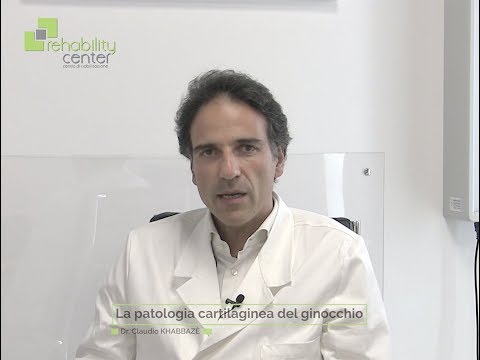 Mascella tipo di giunto Mal di stomaco con il dolore nella parte posteriore che è