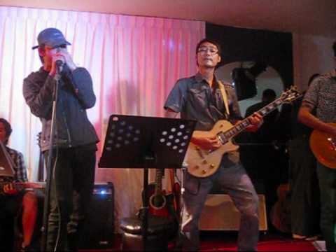 nya ye suu (Pho Kout)