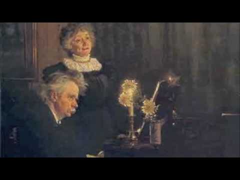 Grieg - Vanished days, Op 57 No 1, Can Okan, piano