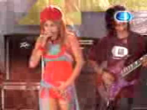 Asmi Utami Tamburuan (Arul Sapu Jagad)