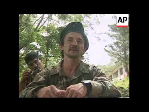 COLOMBIA: MONFORT: VILLAGERS CAUGHT IN CROSSFIRE OF A BLOODY WAR