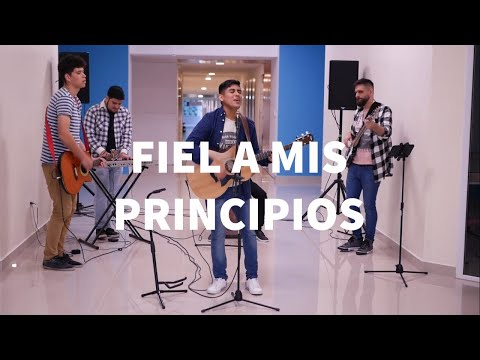 Alexis Quinteros - Fiel A Mis Principios (Video Oficial)