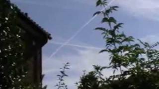 Chemtrails Spreading. UK After Effects Of Heavy Chemtrails.
