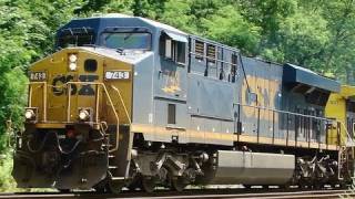 preview picture of video 'CSX 743 & 501 Travel West on the Old Main'