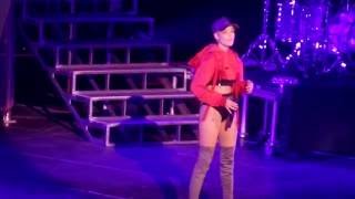 Halsey - The Feeling by Justin Bieber ft. Halsey (Live at Mohegan Sun Arena) 8-4-16 Halsey - The Feeling by Justin Bieber ft. Halsey (Live at Mohegan Sun Arena) 8-4-16
