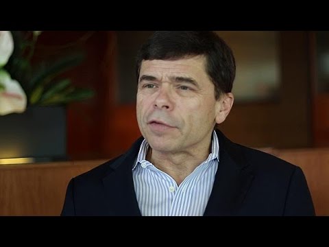 “Spotlight” reporter talks to euronews: “With Trump, we’ll have a lot to write about."