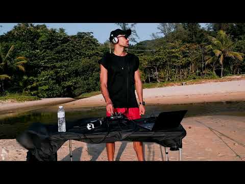 Eleven Of July Live @ Phuket Thailand - BrokenHearted 005 [MelodicTechno / Progressive House Dj Mix]