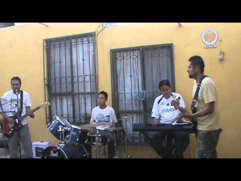 amantes de lola cover la mitad del tiempo